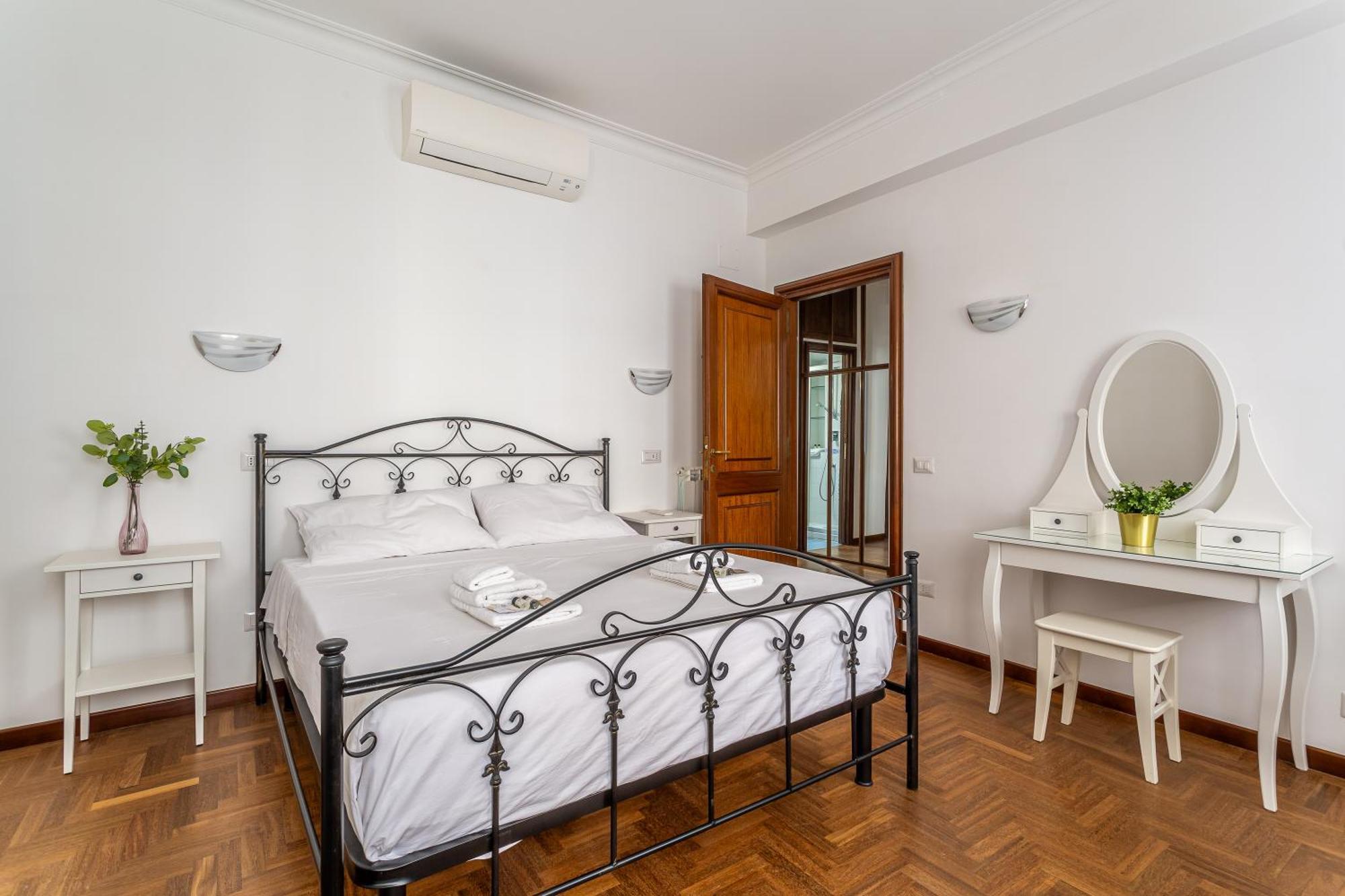 Iflat Vatican Spacious Apartment With Terrace ローマ エクステリア 写真